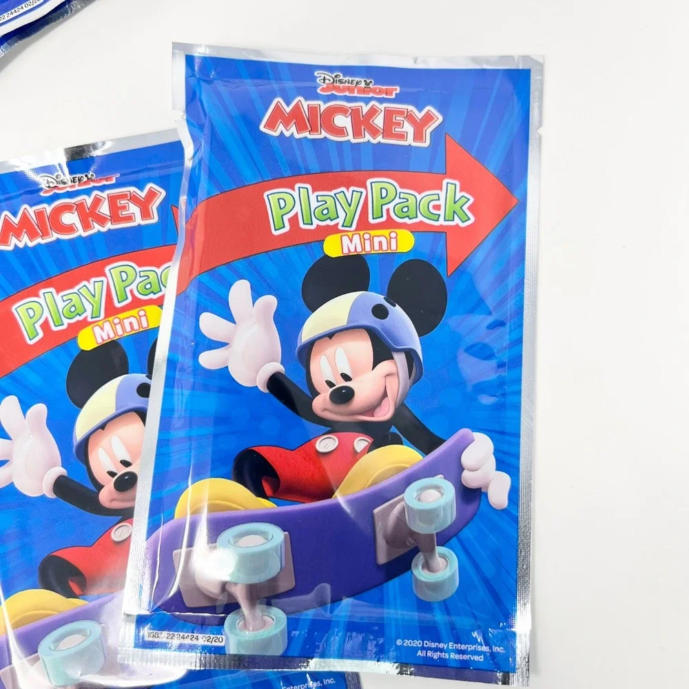 Play Pack Grab & Go Pack Of 9‎ Crayons Color Book Mickey LOL Paw Patrol